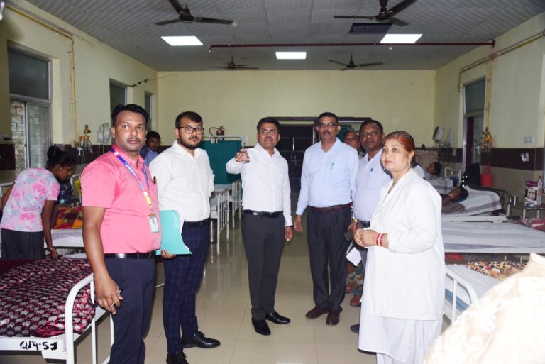 कलेक्टर-ने-सिम्स-अस्पताल-का-किया-निरीक्षण-10.jpeg