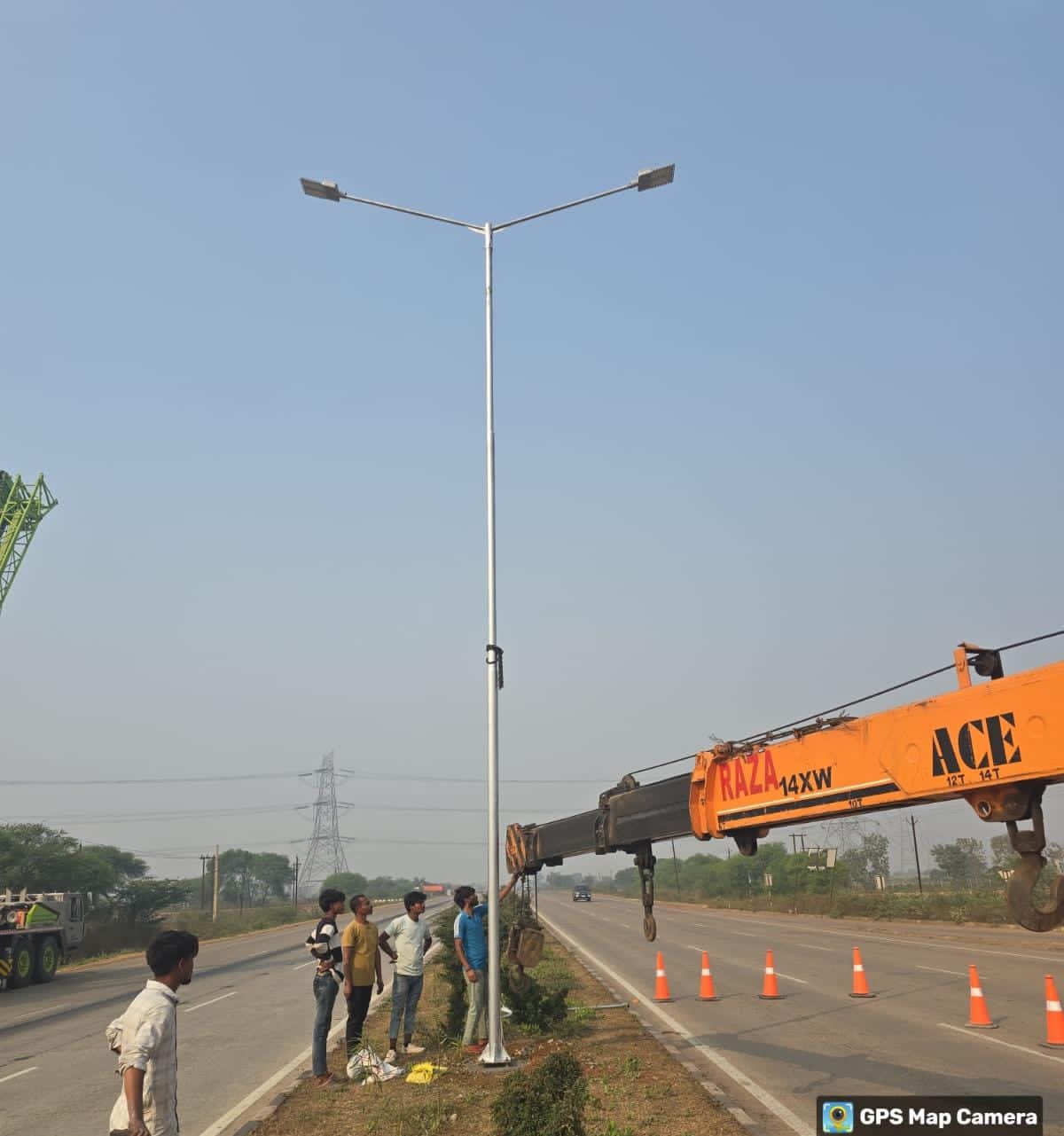 एनएचएआई ने छत्तीसगढ़ में सड़क सुरक्षा के लिए ब्लैक-स्पॉट सुधार कार्य तेज किए&nbsp;&nbsp; &nbsp; &nbsp; राष्ट्रीय राजमार्गों पर अंडर-पास व सर्विस रोड निर्माण को मिली रफ्तार