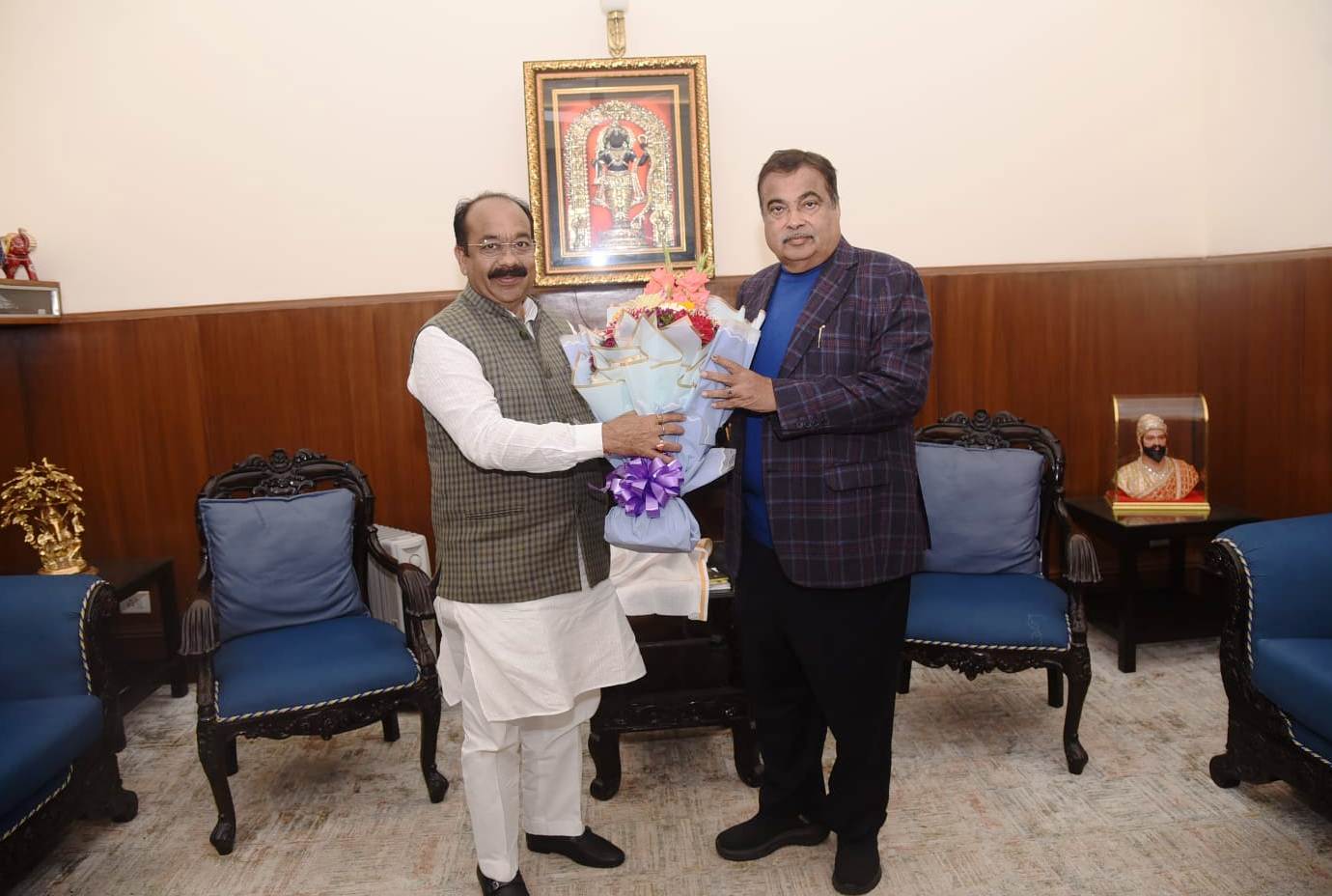 उप मुख्यमंत्री अरुण साव ने गडकरी से की मुलाकात, छत्तीसगढ़ की प्रमुख सड़क परियोजनाओं को मंजूरी देने का आग्रह&nbsp;&nbsp;&nbsp; बिलासपुर में जाम से राहत के लिए बोदरी–सेंदरी फोरलेन बायपास निर्माण का प्रस्ताव, NHAI से स्वीकृति मांगी